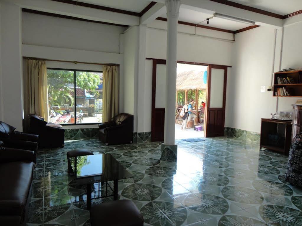 Moon'S House Hotel Luang Prabang Exterior photo